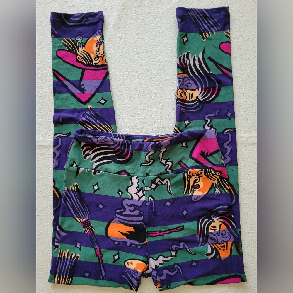 LuLaRoe leggings Halloween  Striped with Witches